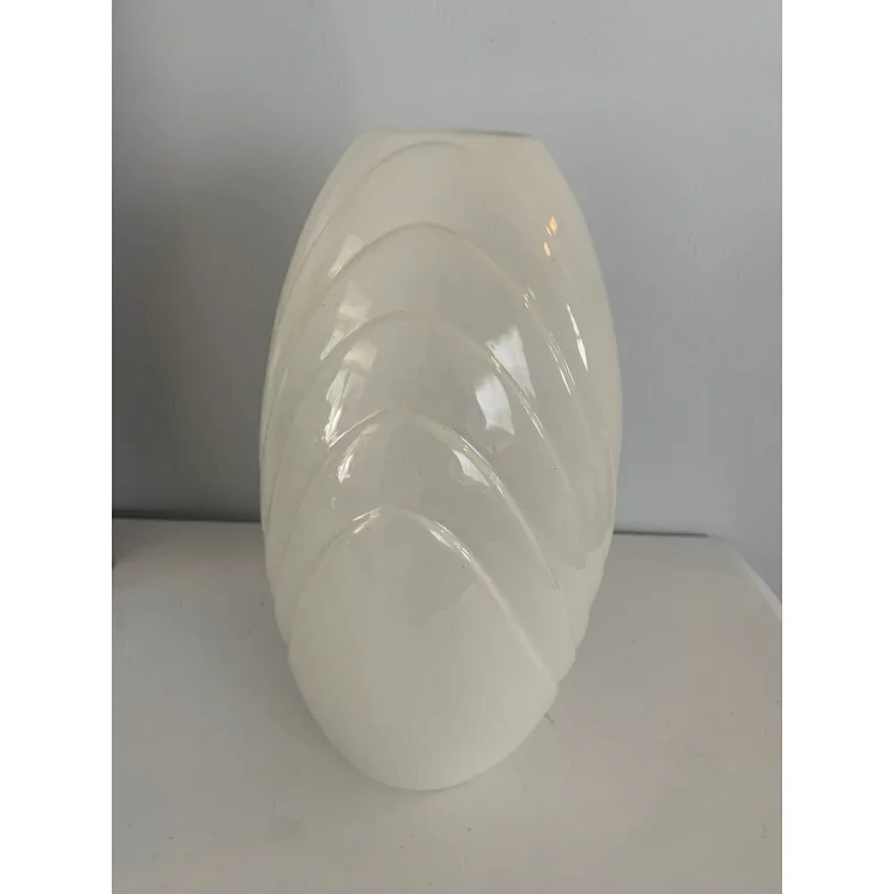 NCI Oval egg shape 1980s Off white Swelling Vase 12.5” MCM‎ vintage ceramic home